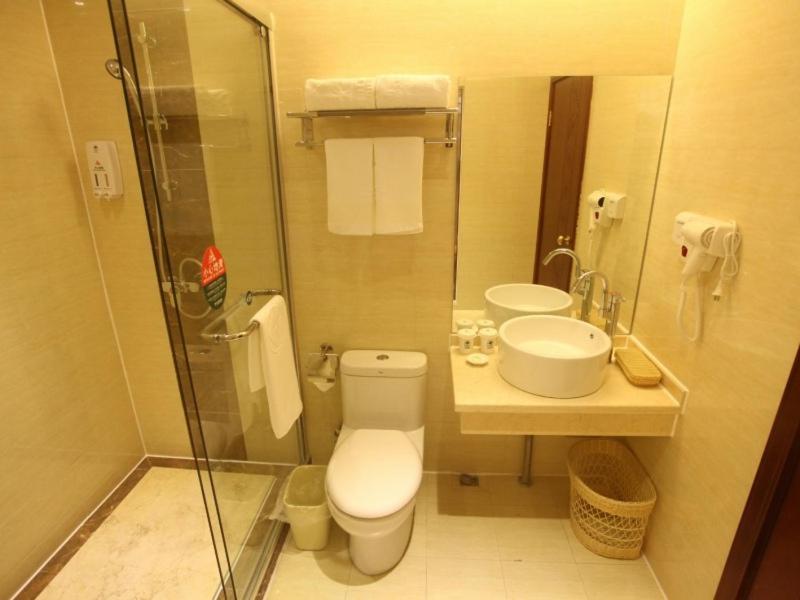 Greentree Inn Shanghai Hongqiao Metro Station Express Hotel Exterior foto